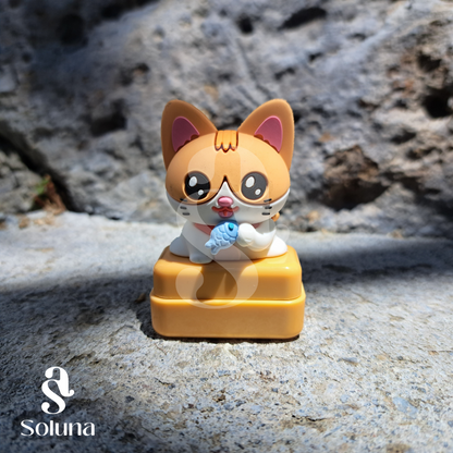 Sello gato amarillo kawaii